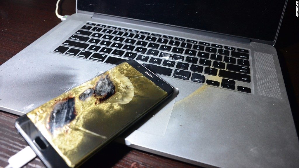 Samsung Galaxy Note 7 on fire. [Photo courtesy of CNN Money]