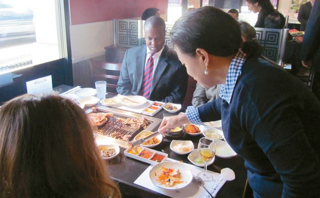 Korean BBQ restaurant in LA county. [Phtograph in courtesy of Korea Daily Los Angeles]