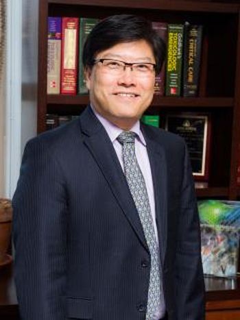 Dr. Augustine M.K. Choi. [Photo courtesy of Weill Cornell Medicine]