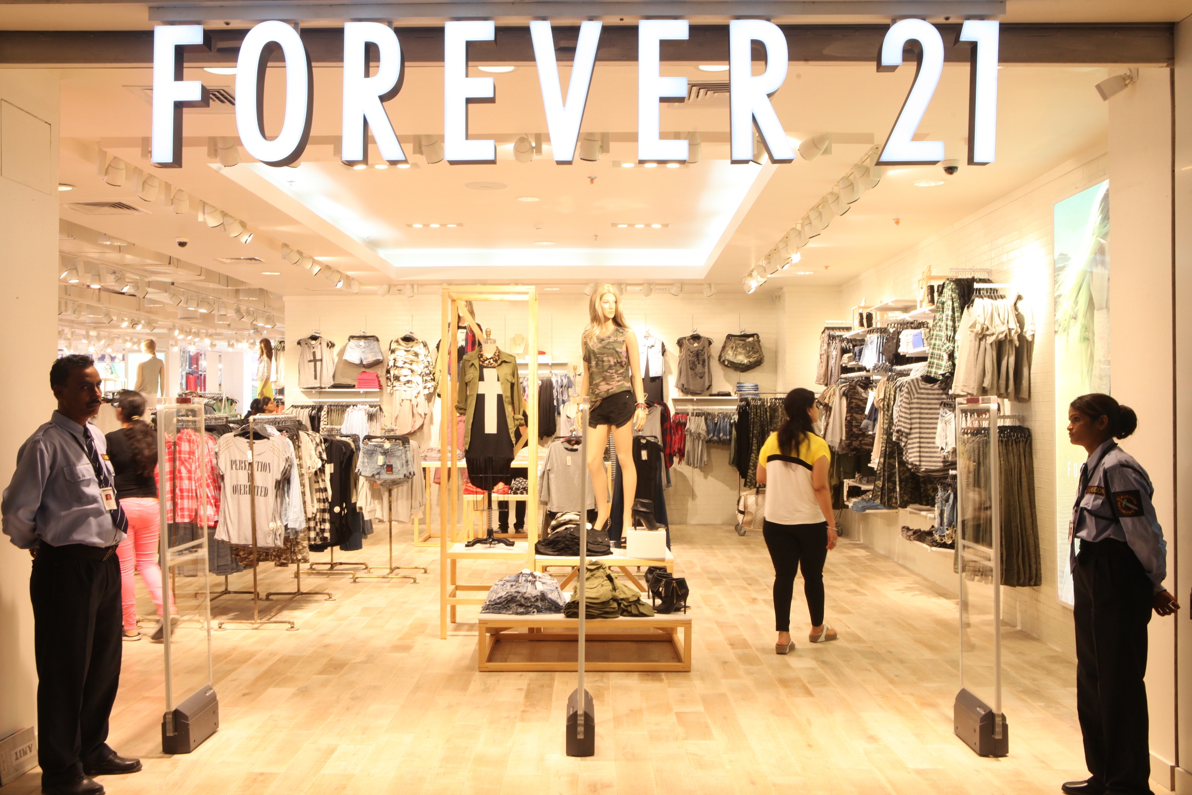 Forever 21 Files Lawsuit against Korean Retailers The Korea Daily