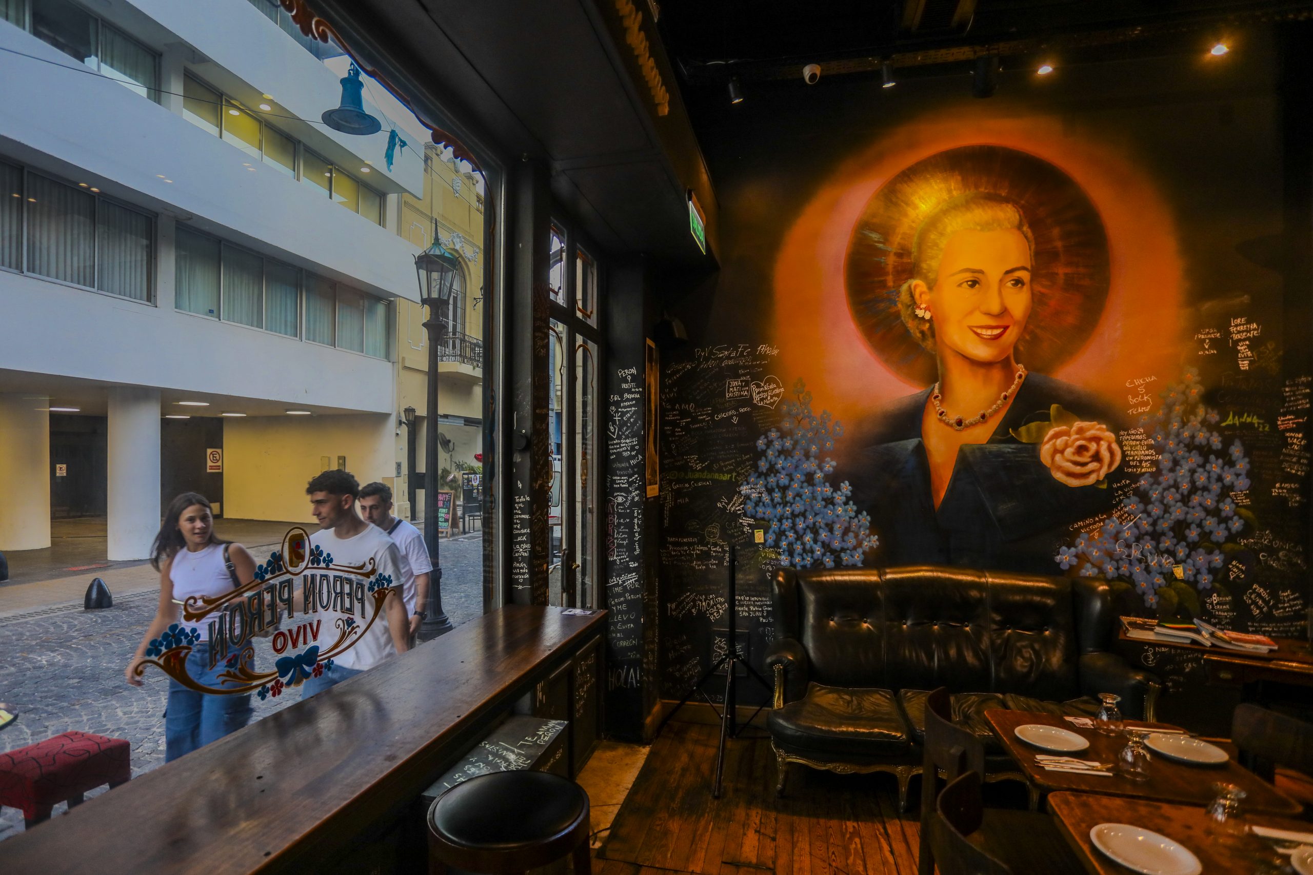 Eva Perón portrait in Buenos Aires restaurant reflects Peronist nostalgia Argentina
