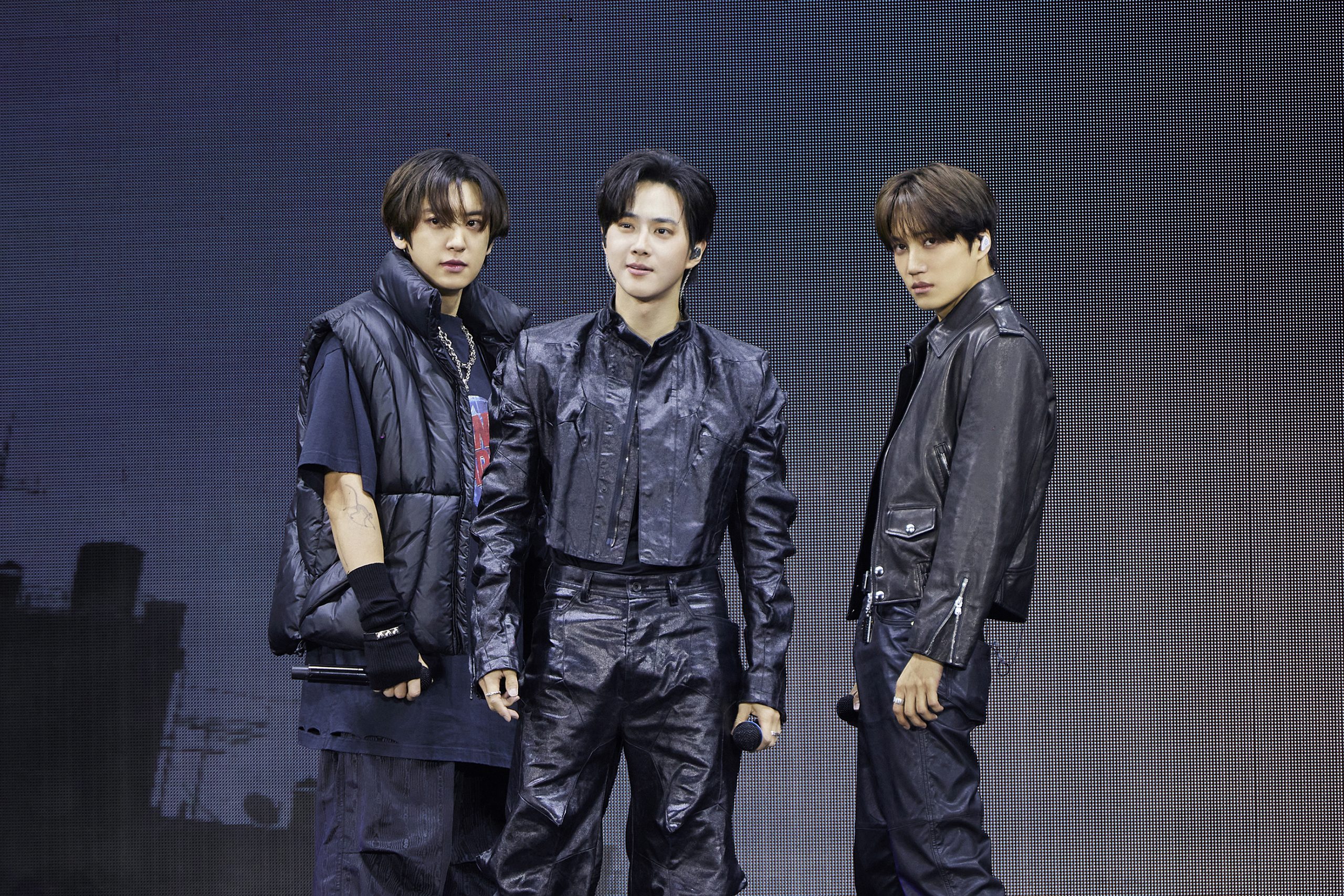 EXO’s Suho, Chanyeol, and Kai performing “Git It Up” at SMTOWN Live 2025 LA concert