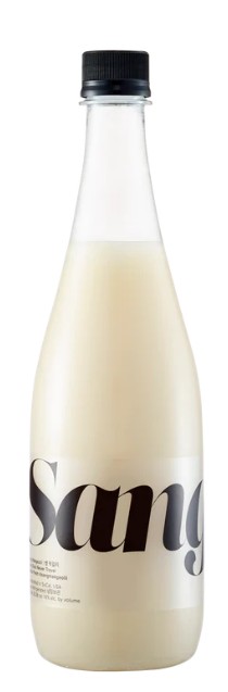 Sang makgeolli bottle featuring minimalist product packaging design