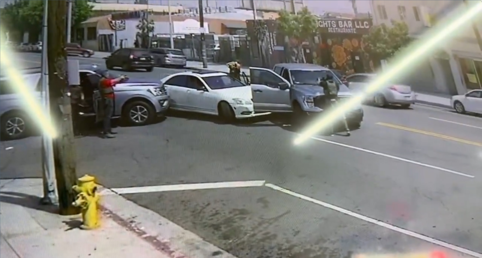 Federal agents ram car and arrest man during Boyle Heights raid, captured on Twitter video