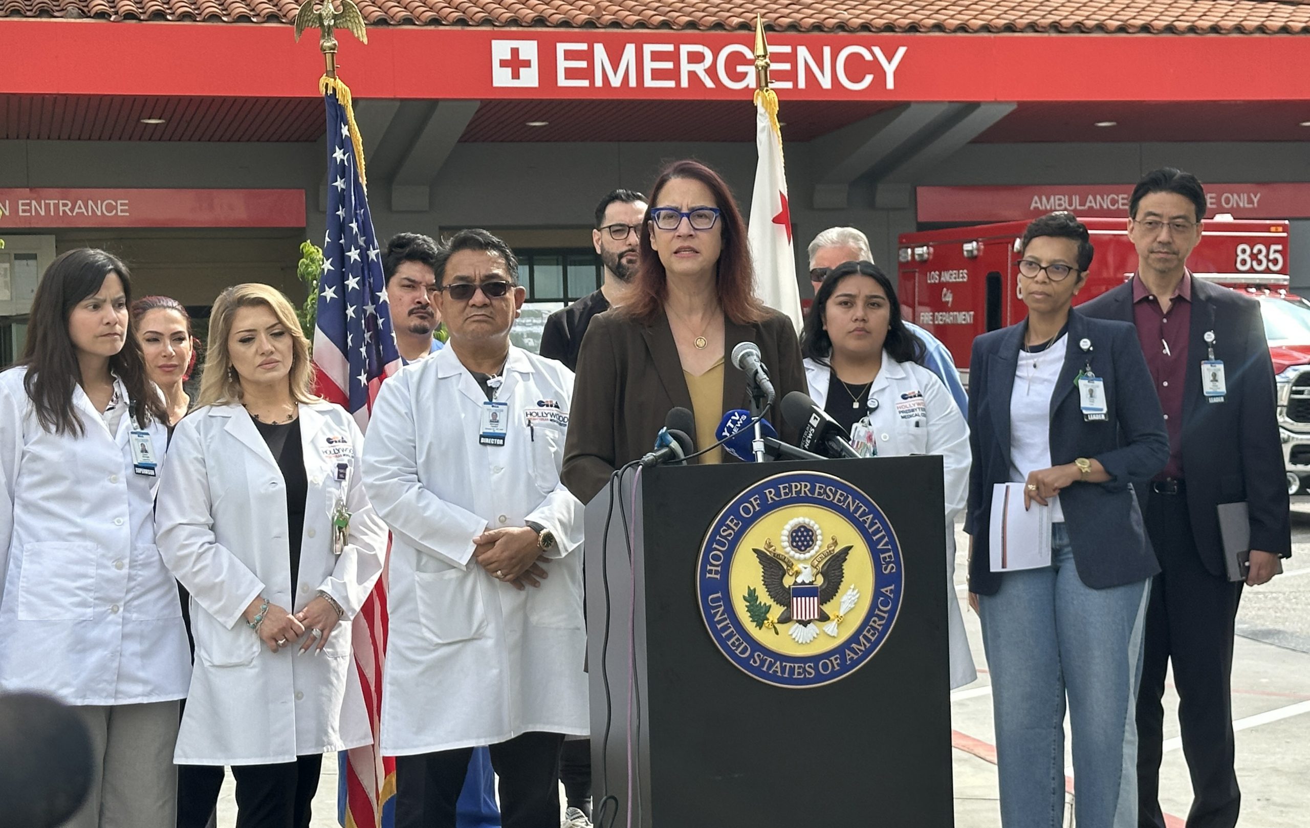 Rep. Laura Friedman speaks at Hollywood Presbyterian Medical Center press conference on government shutdown