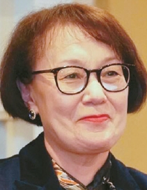 Portrait of Alabama Asian American mayor Ranae Bartlett, a Korean American elected in Madison.